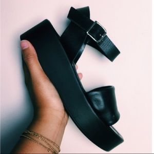 Steve Madden-Brenley Platform Shoes. Black